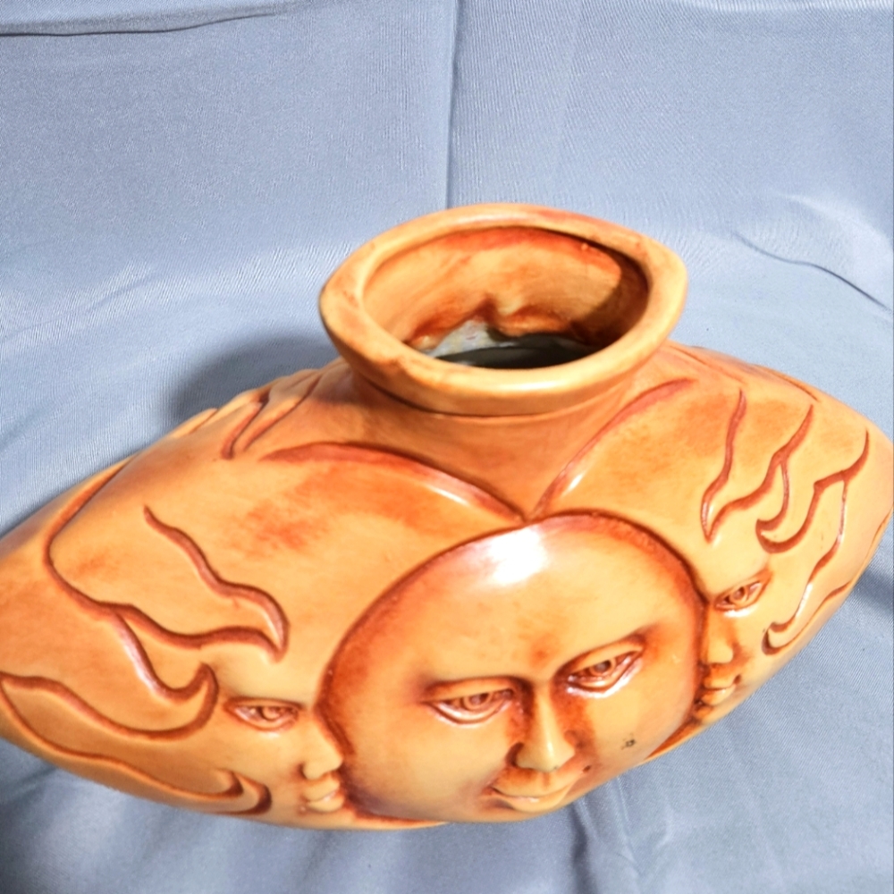 Vintage TLC Handmade Celestial Sun Moon Large Clay Mexican Pottery Vase Folk Art - Picture 7 of 9